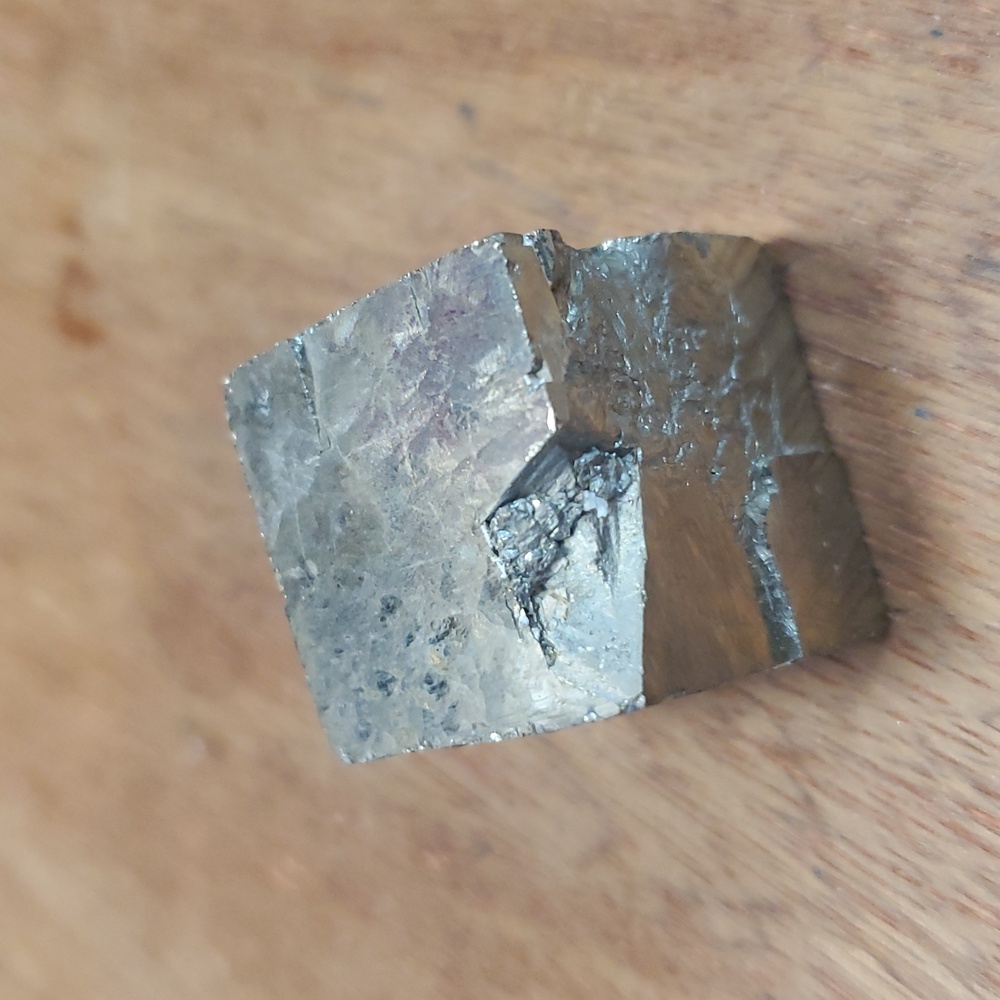 Large pyrite cube GS